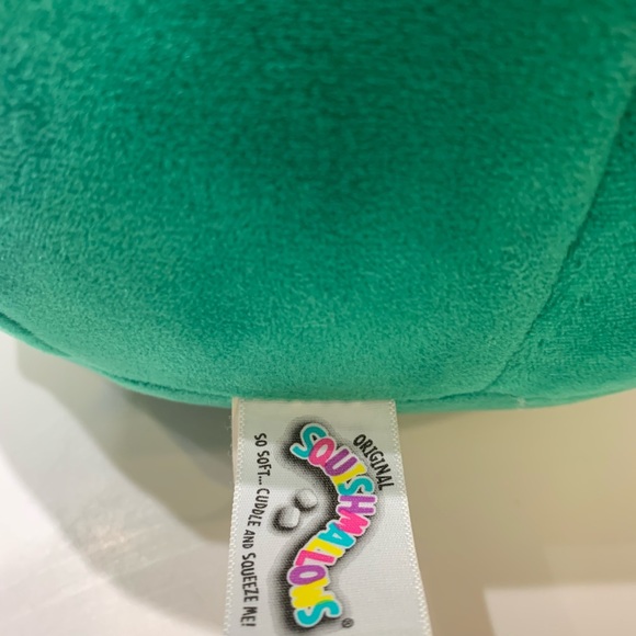 SquishMallows avocado plush, size 8”, green/brown NWOT - Picture 4 of 4